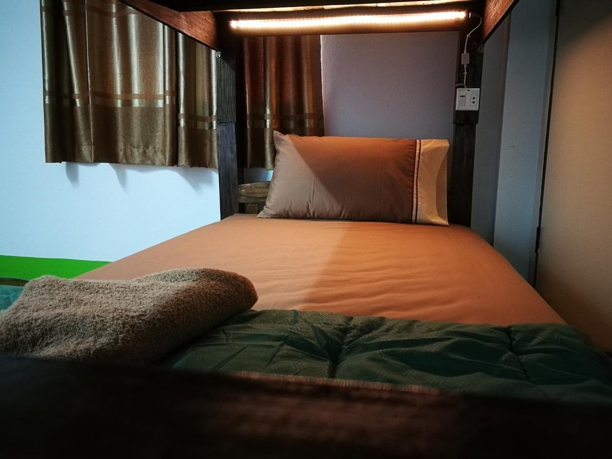 Stay With Jame Hostel Chiang Mai Exterior foto